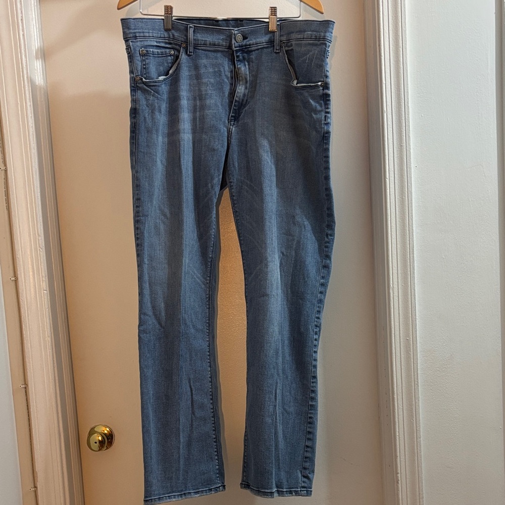 Men's Blue Straight Jeans